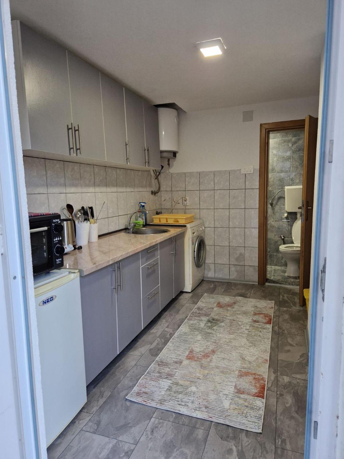 Apartma 